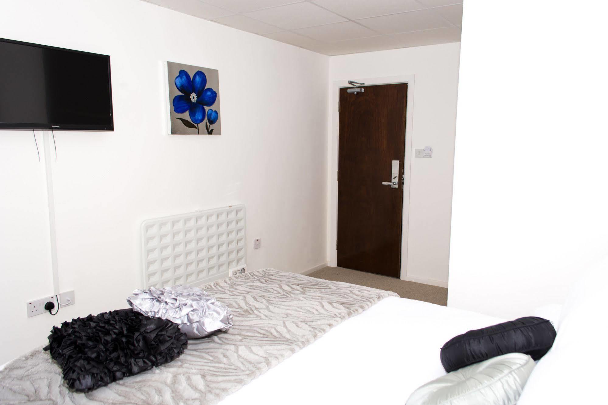 Park View Residence Manchester Buitenkant foto